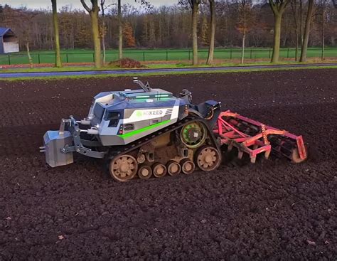 Der AgBot: Ein autonomer Feldroboter | agrarheute.com