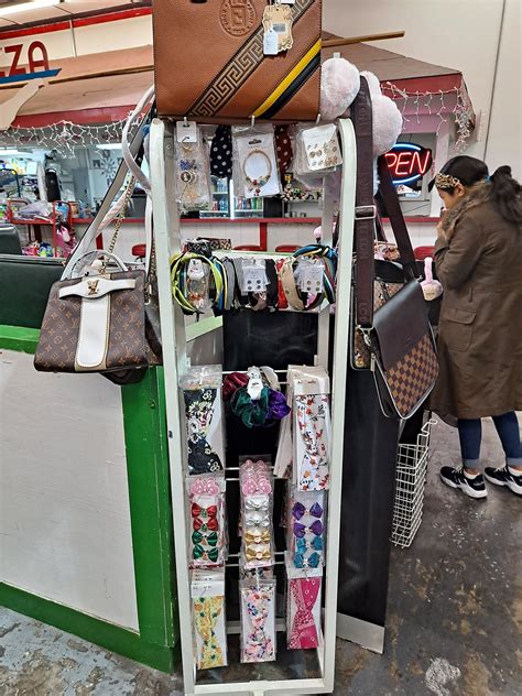 BRAGG BOULEVARD FLEA MARKET - Fayetteville NC - Hours, Directions ...