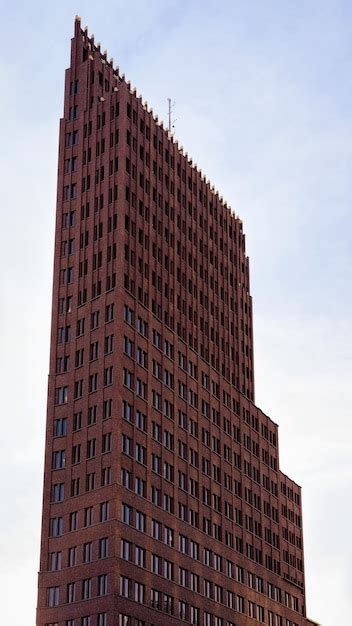 Edifício moderno europeu de apartamentos e arquitetura de edifícios de ...