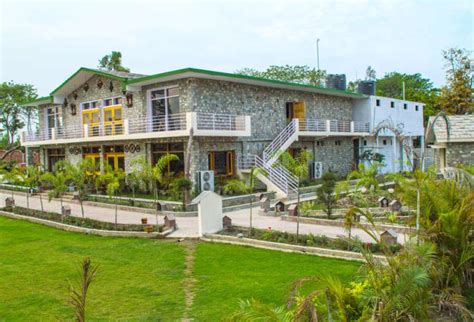 The Banyan Retreat Corbett:- The Banyan Retreat is a Great Resort in ...