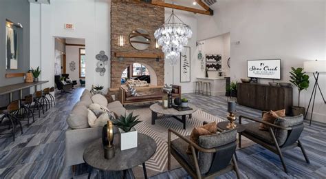 Virtual Tour | Apartments in The Woodlands, TX