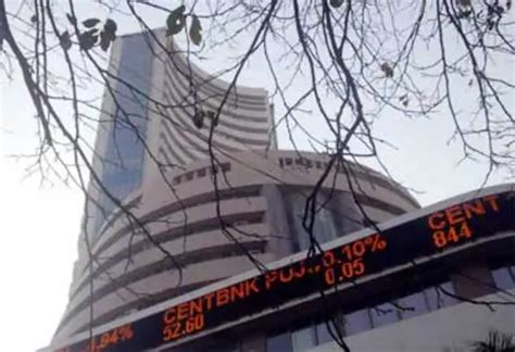 Sensex Today | Live Updates on The Economic Times: Sensex jumps 100 ...