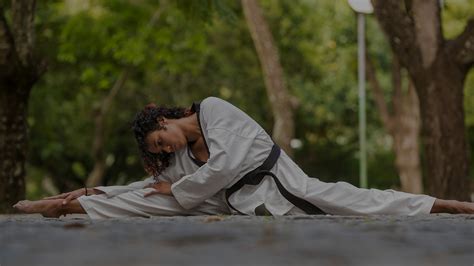 Splits Tutorial Yoga 的图像结果