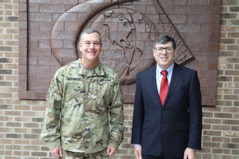 USSPACECOM commander visits NRO > > News Article