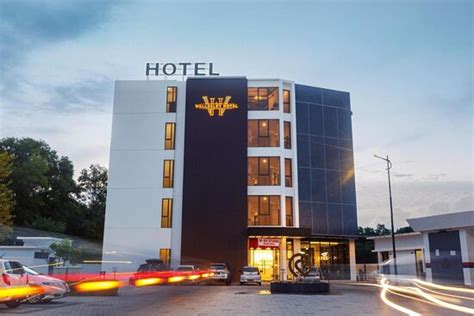 WELLESLEY HOTEL (Simpang Ampat) - Hotel Reviews, Photos, Rate ...