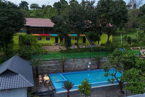 Dolphins Resort | Restaurant