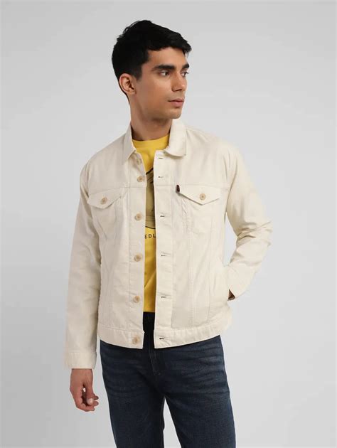 Buy the best jackets for men online – Levis India Store