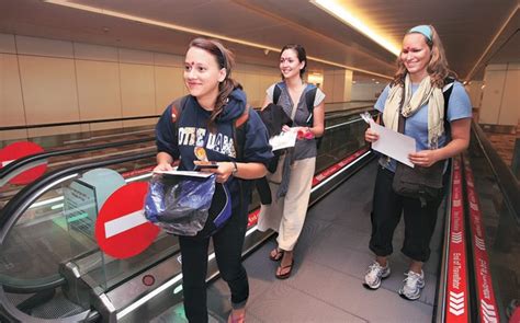 Customs, airlines lock horns over flyer info - India Today