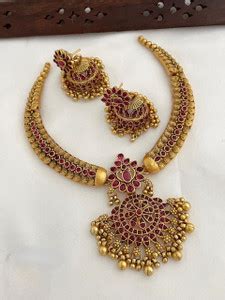 Pink Jewellery Sets - Buy Pink Jewellery Sets Online at Best Prices In ...