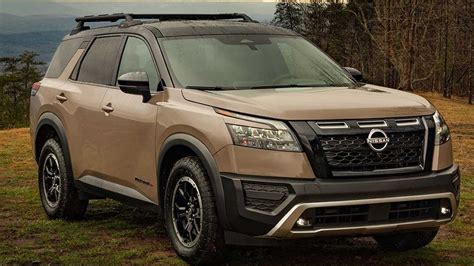 2024 nissan pathfinder hybrid