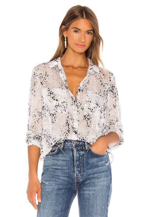 Bella Dahl Hipster Shirt in White & Chalk Blue | REVOLVE