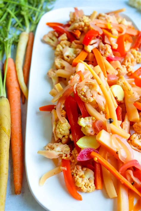 Quick Pickled Carrots And Cauliflower at Enrique Ivy blog