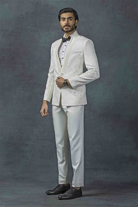 Off White Jacquard Tuxedo – Sarab Khanijou