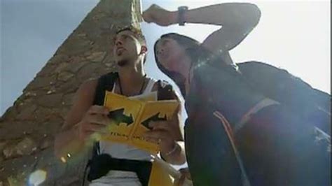 Watch The Amazing Race Season 3 Episode 5: What Happens If I Slip? Am I ...