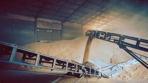 Speed monitor in compact housing - ifm