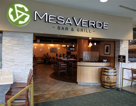 Table Service Archives | Denver International Airport