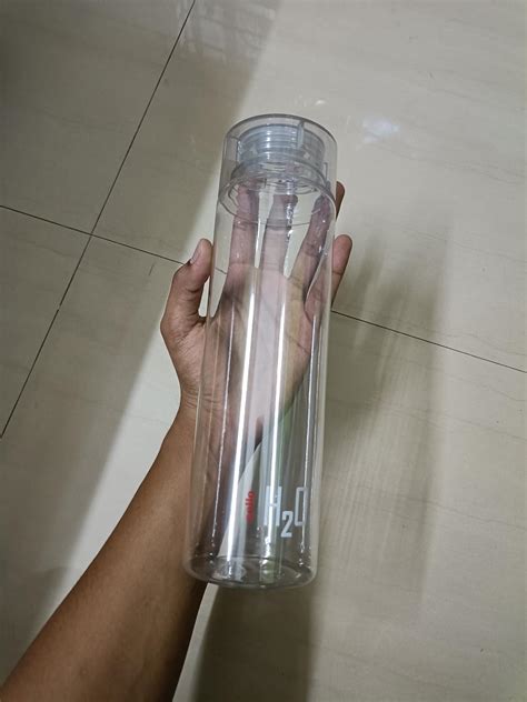 CELLO H2O Round Unbreakable Plastic Water Bottle Premium Edition | Lid ...