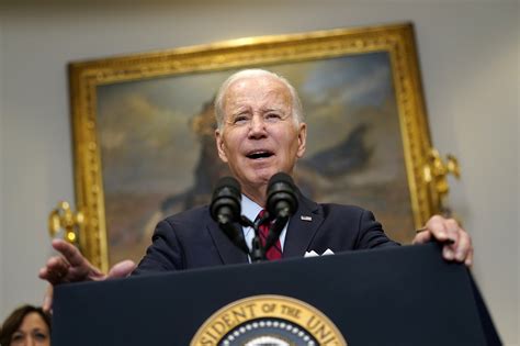Biden orders rapid booting of Cuban, Nicaraguan, Haitian border-crossers