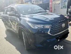 Toyota Innova Hycross 2.0 VX (O) Hybrid 8 STR, 2023, Petrol - Cars in ...