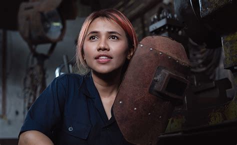 Insurance Manufacturing 的图像结果