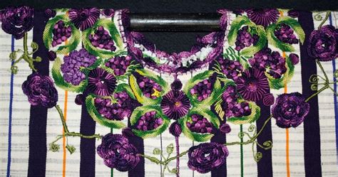 Maya Textiles 的图像结果