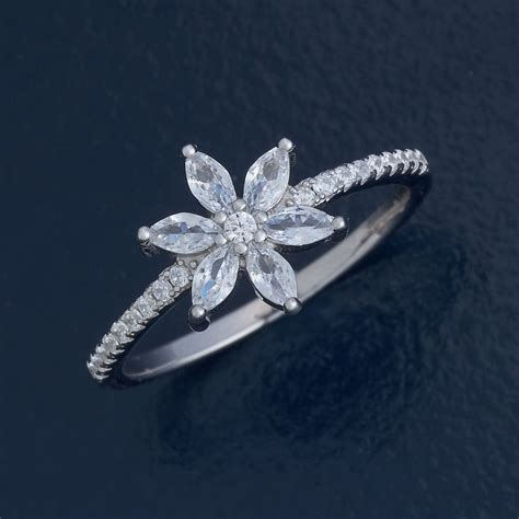 Shop Sterling Silver Jewellery Online | Earrings, Bangles & More