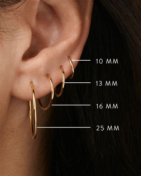 Keeley Hoop Earrings in 18k Gold Vermeil