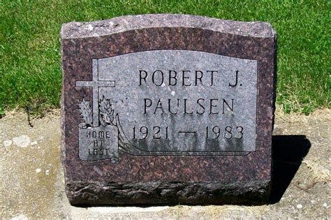 Robert John Paulsen (1921-1983) - Find a Grave Memorial