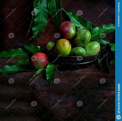 Delicious Fresh Red and Green Color Mangoes Stock Image - Image of ...