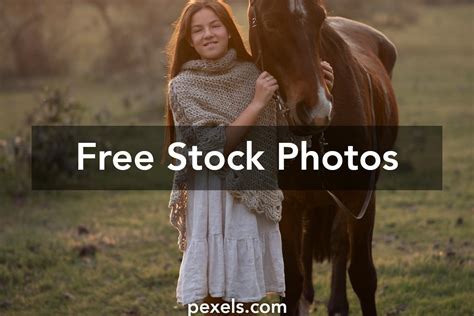 Grass Field Photography 的图像结果