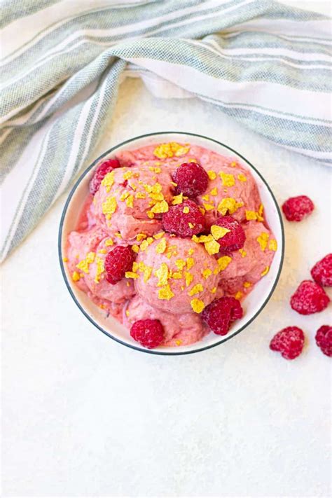 High Protein Frozen Yogurt: Easy and Healthy Recipe | No Sugar