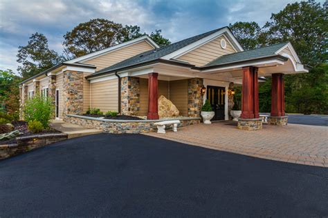 Leber-Lakeside Funeral Home