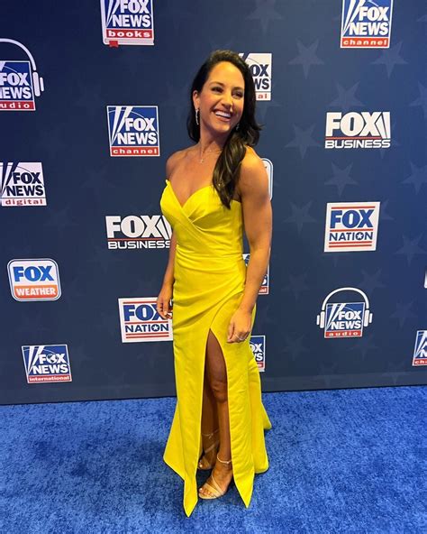 How Old Is Emily Compagno Fox News – YINSBK