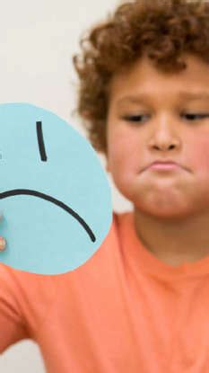 6 Mistakes Parents Make That Accidentally Hurt Kids' Trust