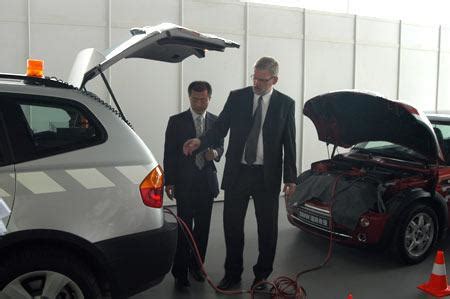 BMW道路救援服务在中国大陆正式启动(5)_新浪汽车_新浪网