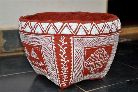 D'source Design Gallery on Paddy Sagara - Folk Art of Mural Painting ...