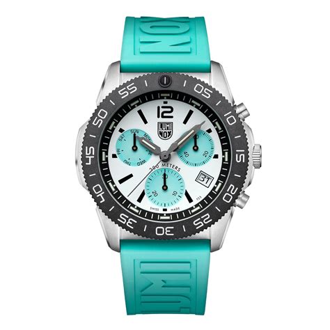 Buy Luminox Rubber Pacific Diver Chronograph|Day-Date|Small Seconds ...