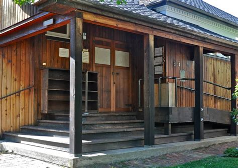 zendo_porch | Berkeley Zen Center