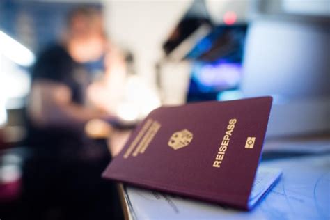 教你如何申请德国签证-德国移民