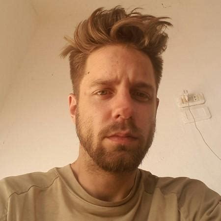 Meet the American gamer who fought ISIS terrorists in Syria after ...