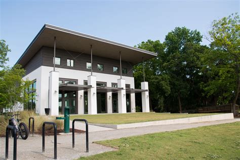 Facilities • Daniel Island Recreation Center