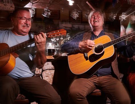 Les deux Menhirs (Erich Fading & Michel Böhler), Breitgasse 7, 69493 ...