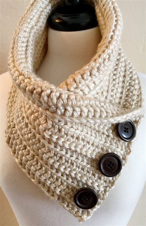crochet pattern neck warmer