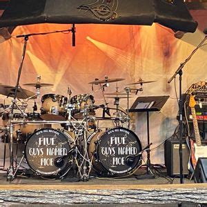 The Moes Return To Mugshots Grill, Homer Glen, IL, Mugshots Grill ...