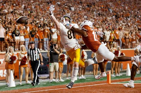 Texas safety Jalen Catalon’s injury status and how that impacts the ...