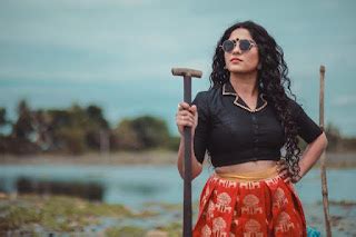 Swasika Malayalam serial cini actress photo shoot | MalluCafe
