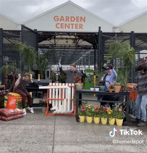 Marketing Brand Content Examples 的图像结果