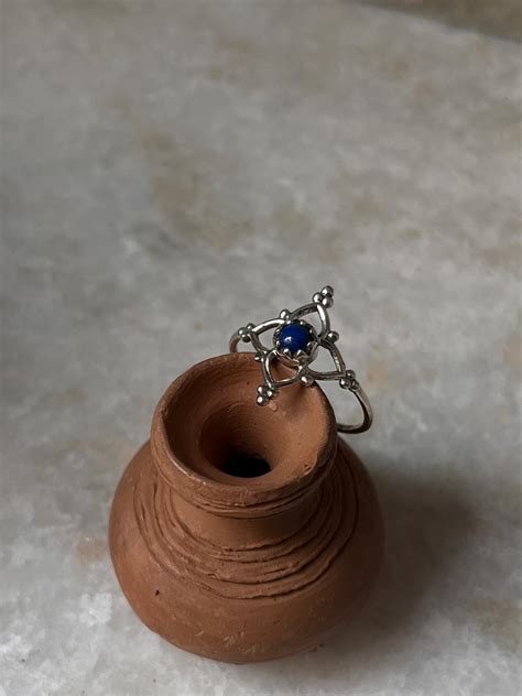 925 Sterling Silver Floral Design with Lapis Lazuli Ring – Tarakaya Silver