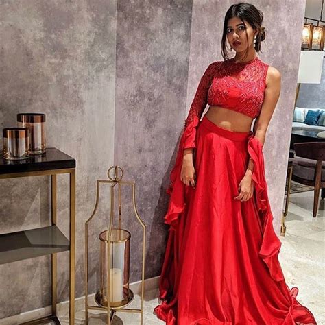 Stage 3: Rent Designer Clothes In Pune | LBB Pune