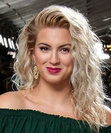 Hairstyles 2014 For Curly Hair by 22 Glamorous Curly Hairstyles And Haircuts For Hairstyles 2014 For Curly Hair